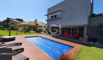 Casa Condominio para Venda - 478.26m², 4 dormitórios, sendo 4 suites, 4 vagas - Terra Ville