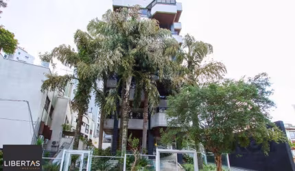 Apartamento com 4 dormitórios sendo 3 suítes, e 3 vagas no bairro Bela Vista.