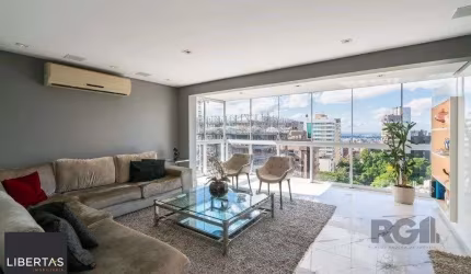 Apartamento com 3 suítes e 2 vagas individuais no bairro Bela Vista