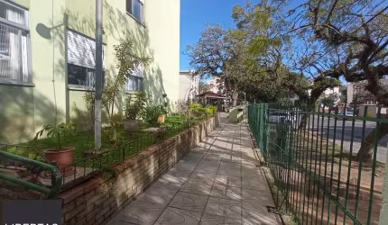 Apartamento de 1 dormitório com vaga no bairro Vila Nova