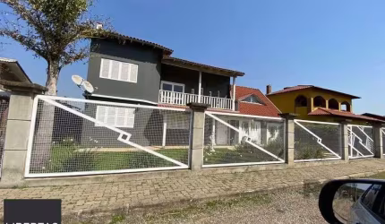casa sobrado 4 dormitórios, 3 vagas de garagem, Bairro Itacolomi