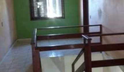 Casa para Venda - 180m², 3 dormitórios, Centro