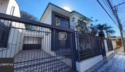 Casa para Venda - 389m², 4 dormitórios, sendo 1 suites, 3 vagas - Nossa Senhora
