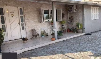 Casa para Venda - 131.65m², 3 dormitórios, 4 vagas - Parque da Matriz