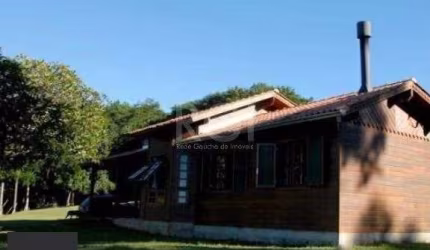 Sítio para Venda - 150m², 3 dormitórios, Itapuã, Porto Alegre