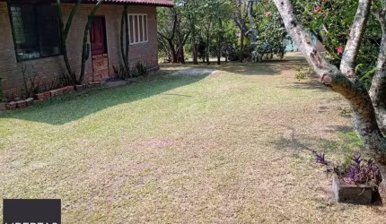 Sitio a venda em Itapuã