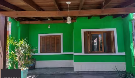 Casa no Moradas Do Sul -2 Dormitórios, sendo 1 Suíte.