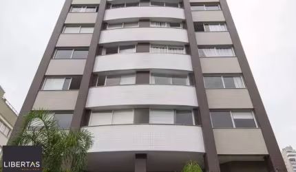 Apartamento de 3 quartos, suíte e 2 vagas de garagem Petrópolis em Porto Alegre.