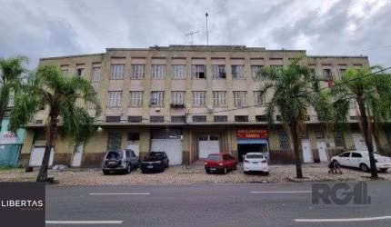 Prédio Comercial em Floresta