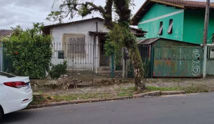 Casa 3 dormitórios à venda Vila João Pessoa Porto Alegre/RS