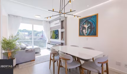 VENDA- Casa com 3 quartos sendo 1 suíte, 3 vagas, 202m2 com churrasqueira- Mario Quintana