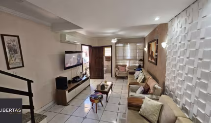 VENDA DE CASA DE 4 QUARTOS COM SUÍTE - SANTO ANTÔNIO