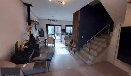 Casa de 3 dormitórios no Bairro Hípica Porto Alegre - RS
