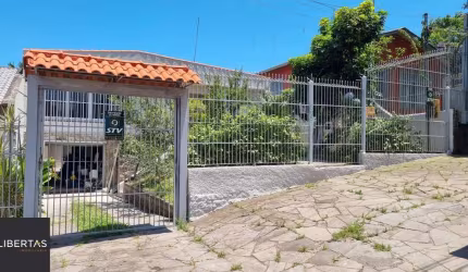 Casa 3 dormitórios à venda Cristal Porto Alegre/RS