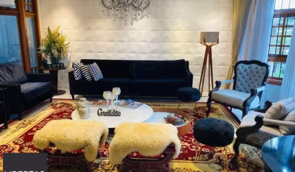 Casa para Comprar na parte nobre do Chácara das Pedras