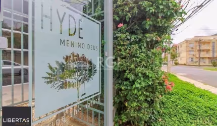 Apartamento para Venda - 101.4m², 3 suítes com 2 vagas - Menino Deus