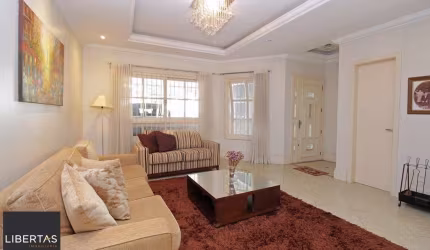 Casa com 4 dormitórios no Bairro Jardim Itu