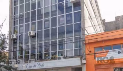 Sala comercial para comprar com ótima iluminação