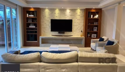 Casa para Comprar  com vista deslumbrante no Chácara das Pedras!