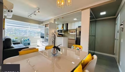Apartamento em Jardim Carvalho