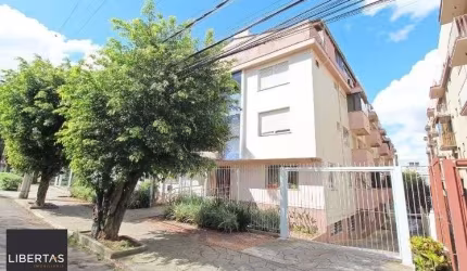 Cobertura com 2 dormitórios no Bairro Passo Da Areia