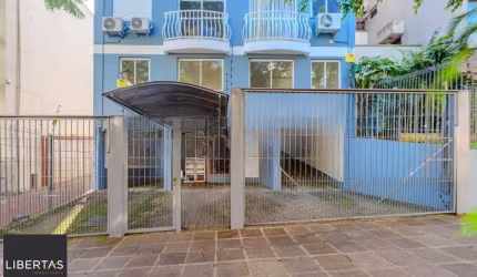 Apartamento de 1 quarto, churrasqueira e 1 vaga de garagem no bairro Petrópolis