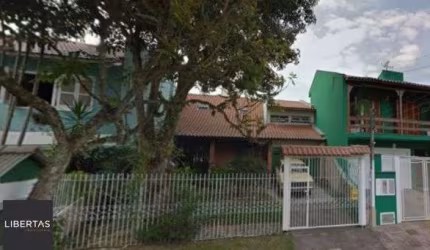 Casa para Venda - 300m², 3 dormitórios, sendo 1 suites, 2 vagas - Jardim Verde