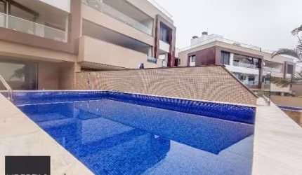 Cobertura para Venda - 346.66m², 3 dormitórios, sendo 3 suites, 4 vagas - Vila Assunção
