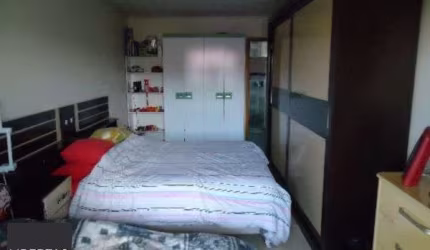 Casa para Venda - 220m², 3 dormitórios, sendo 1 suites, 2 vagas - Hípica
