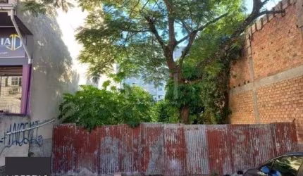 Terreno em Porto Alegre, no bairro Tristeza, à venda.