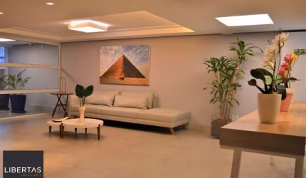 Lindo apartamento 2 dormitórios com 1 suíte, amplo garden e 2 vagas no Bairro Bom Fim.