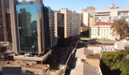 Box para Venda - 16m², 0 dormitórios, 1 vaga - Centro Histórico