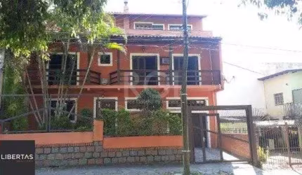 Casa para Venda - 220m², 4 dormitórios, sendo 1 suites, 2 vagas - Tristeza