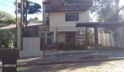 Casa de Condomínio em Cristal