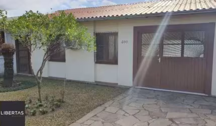 Casa para Venda - 120m², 3 dormitórios, 2 vagas - Hípica