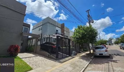 Casa de Condomínio em Lomba do Pinheiro