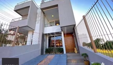 Casa para Venda - 172.26m², 3 dormitórios, sendo 2 suites, 2 vagas - Hípica