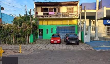 Predio em Porto Alegre, no bairro Glória, e 0 banheiros, à venda.