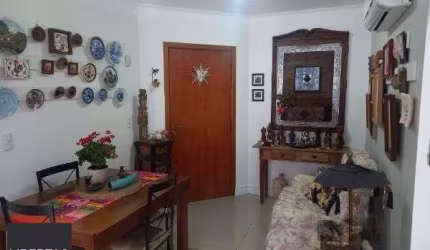 Apartamento em Porto Alegre, no bairro Cavalhada, com 2 dormitório(s), e 2 banheiros, à venda.