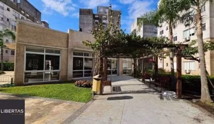 Apartamento em Porto Alegre, no bairro Cavalhada, com 2 dormitório(s), e 2 banheiros, à venda.