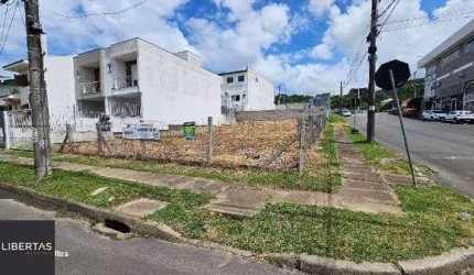 Terreno em Porto Alegre, no bairro Hípica, à venda.