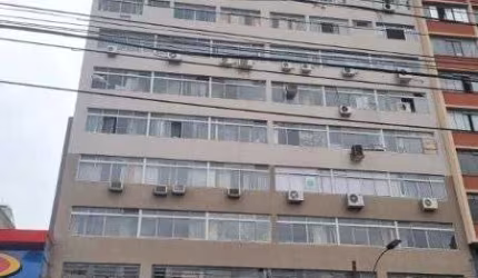 Apartamento em Porto Alegre, no bairro Centro Histórico, com 1 dormitório(s), e 1 banheiros, à venda.