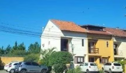 Casa Condominio em Porto Alegre, no bairro Hípica, com 2 dormitório(s), e 2 banheiros, à venda.
