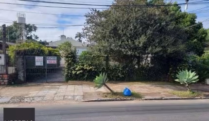 Terreno em Porto Alegre, no bairro Cavalhada, à venda.