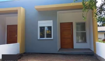 Casa em Porto Alegre, no bairro Belém Novo, com 3 dormitório(s), e 3 banheiros, à venda.