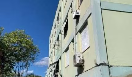 Apartamento em Porto Alegre, no bairro Camaquã, com 1 dormitório(s), à venda.