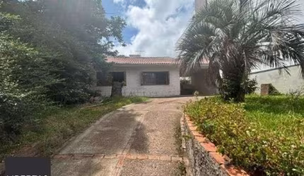 Casa térrea de 3D no miolo do Bairro Tristeza.