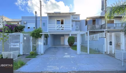Casa de Condomínio em Hípica