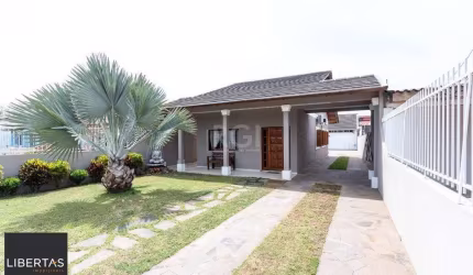 Casa para Venda - 213m², 2 dormitórios, sendo 1 suites, 2 vagas - Hípica