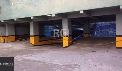 Box para Venda - 12m², 0 dormitórios, 1 vaga - Centro Histórico